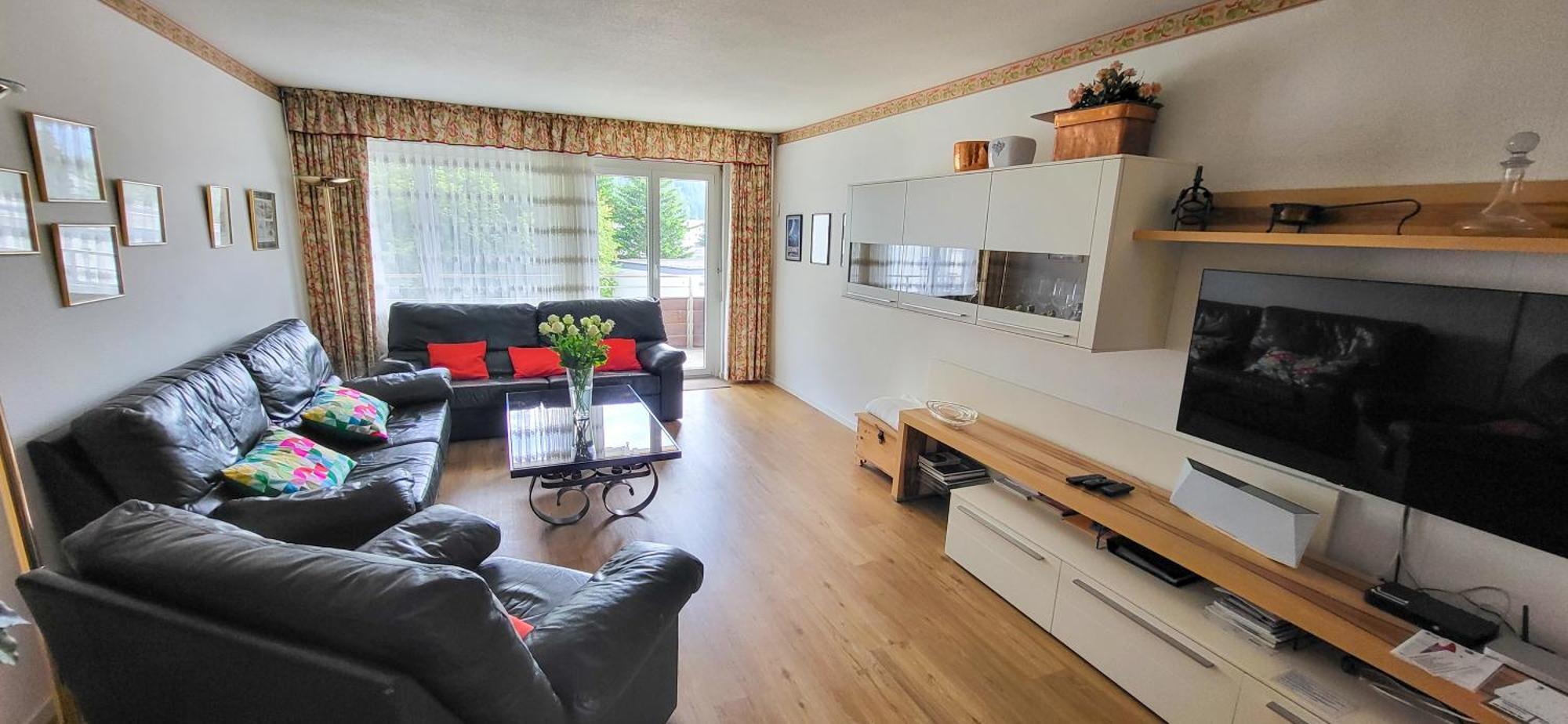 Uf Em Bueel Apartment